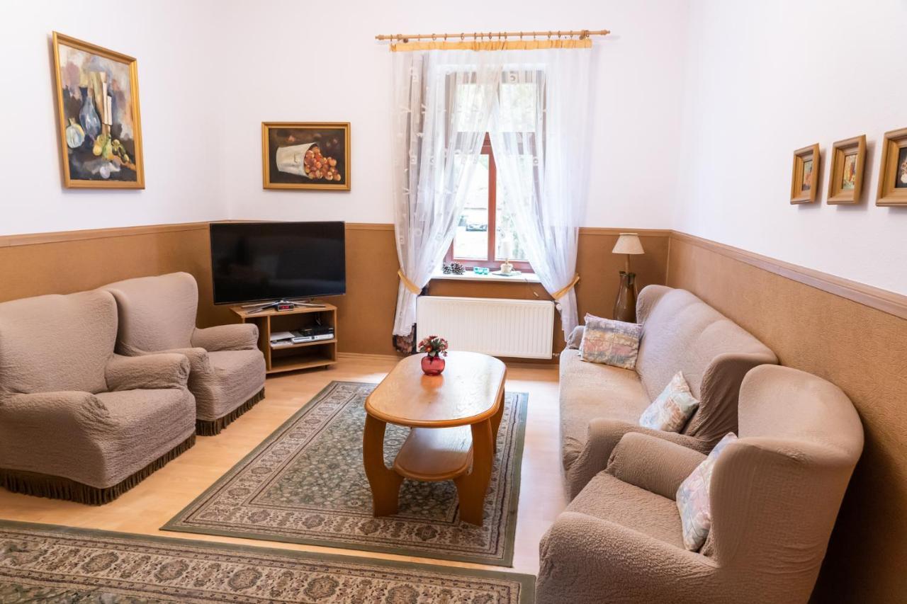 Hotel Beskid Bielsko-Biała Dış mekan fotoğraf